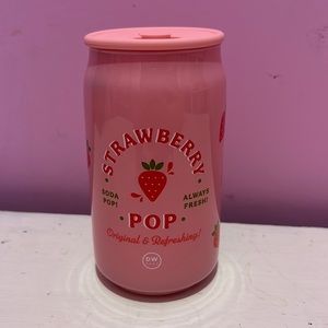 Strawberry pop candle